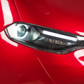 Motorower elektryczny trójkołowy zabudowany NEMO samochod microcar - Iamelectric czerwony lampa