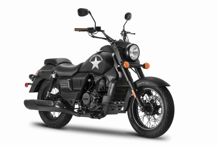 Motocykl UM RENEGADE COMMANDO 125 2023