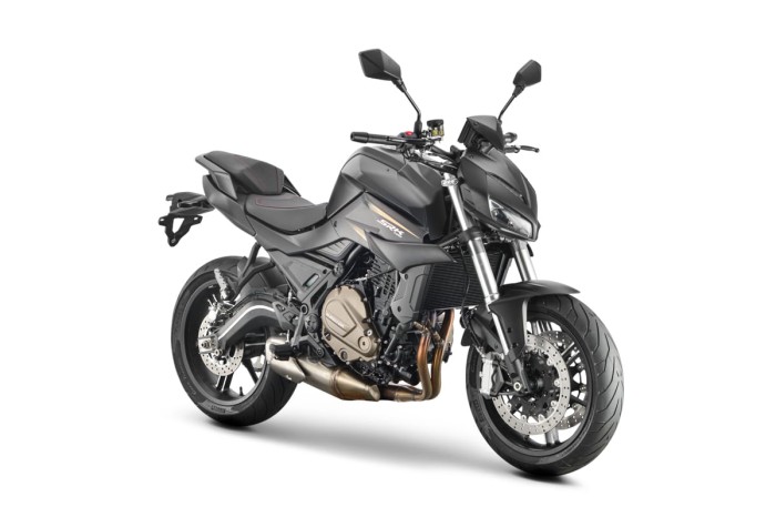 srk700-3.jpg