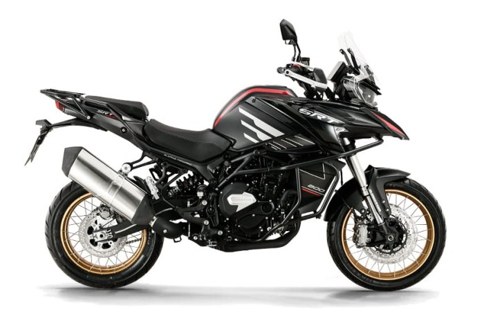 Motocykl QJmotor SRT 800SX 800ccm-czarny.jpg