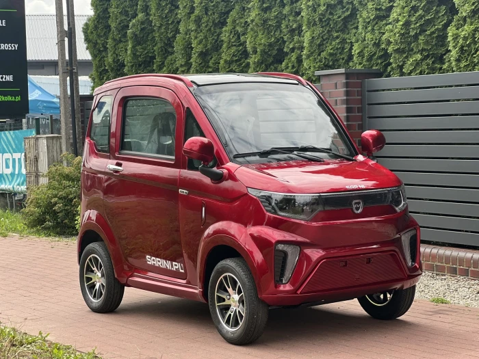SAMOCHÓD ELEKTRYCZNY SARINI X9.webp