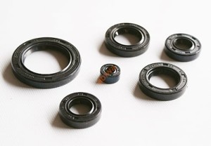 SIMMERINGI- CGB200/CG150/CB150/CB250 KPL. 6SZT.