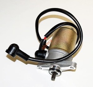 ROZRUSZNIK SILNIKA 4T 139QMB (Z OCZKIEM) 