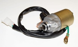 ROZRUSZNIK SILNIKA 139QMB 4T (Z KOSTKĄ) 