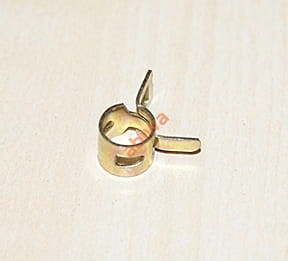 ZACISK NA PRZEWODY PALIWOWE-SZEROKI 7,0MM